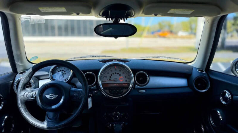 2011 MINI Cooper