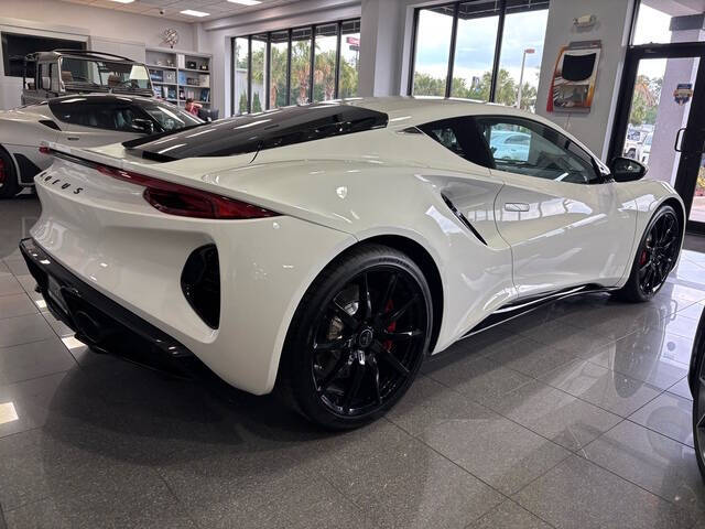 2025 Lotus Emira 17