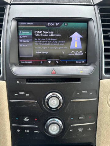 2013 Ford Taurus SEL