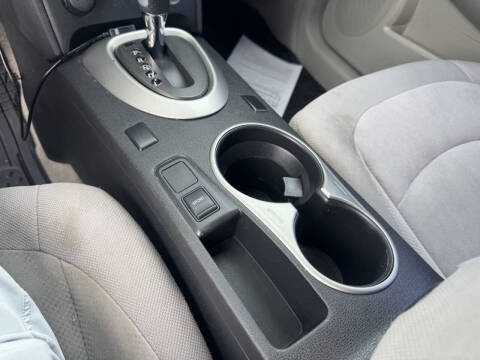 2013 Nissan Rogue S