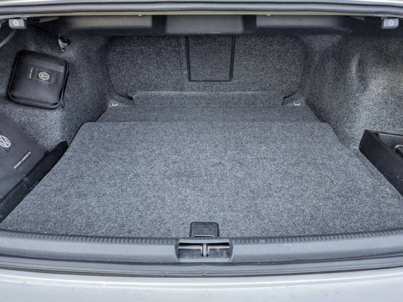 2015 Volkswagen Passat 2.0L TDI SEL Premium