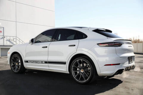 2020 Porsche Cayenne Turbo Coupe