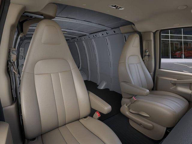 2025 GMC Savana 2500