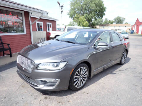 2017 Lincoln MKZ Select