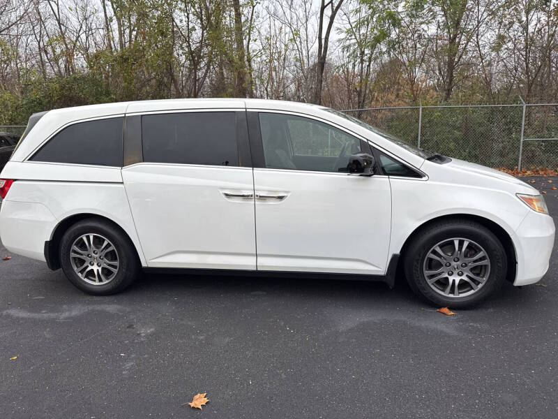 2013 Honda Odyssey EX-L photo 7