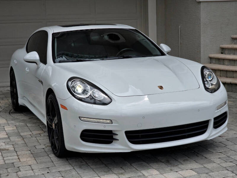 2015 Porsche Panamera S E-Hybrid
