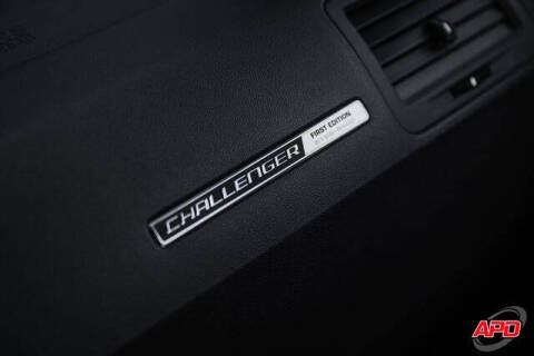 2008 Dodge Challenger SRT8