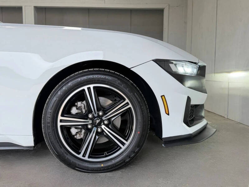 2024 Ford Mustang