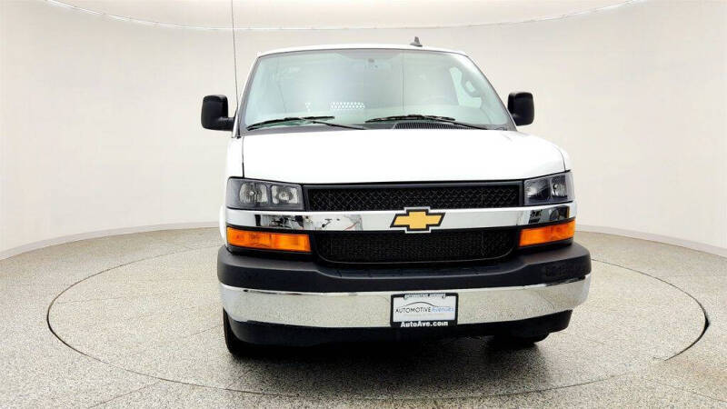 2025 Chevrolet Express 2500