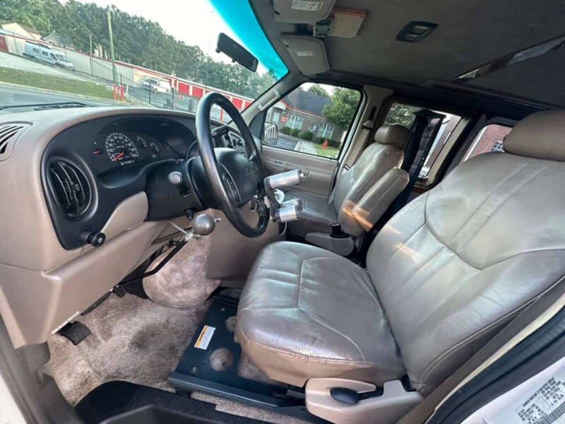 2001 Ford E-Series E-250