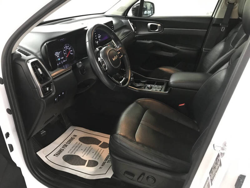 2022 Kia Sorento S