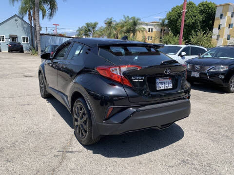 2021 Toyota C-HR LE