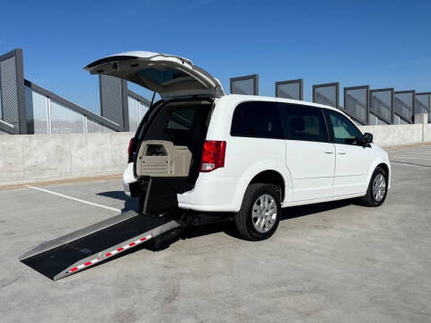 2015 Dodge Grand Caravan SE