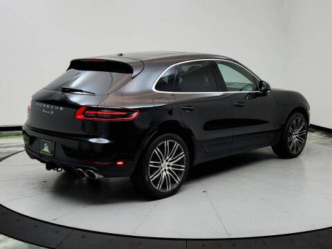 2016 Porsche Macan S