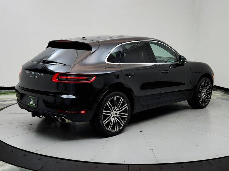 2016 Porsche Macan S