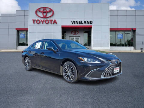 2023 Lexus ES 250