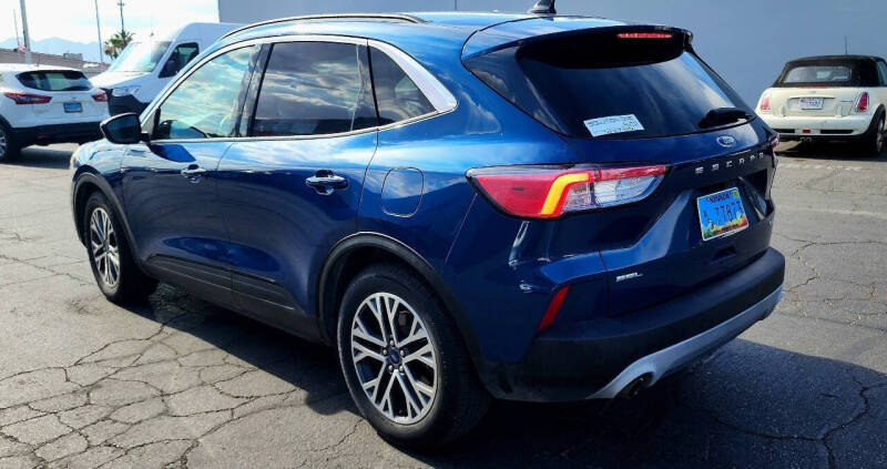 2020 Ford Escape SEL