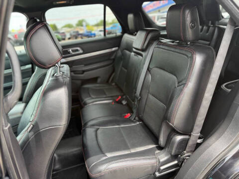 2016 Ford Explorer