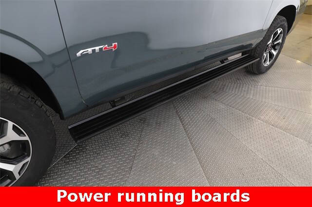 2025 GMC Yukon XL AT4