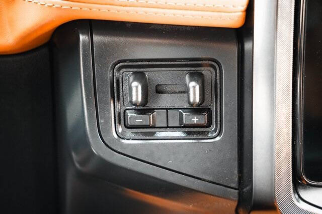 2022 Ford Expedition MAX Platinum