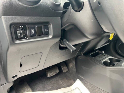 2021 Mitsubishi Mirage ES