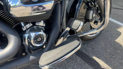 2017 Harley-Davidson Street Glide Special