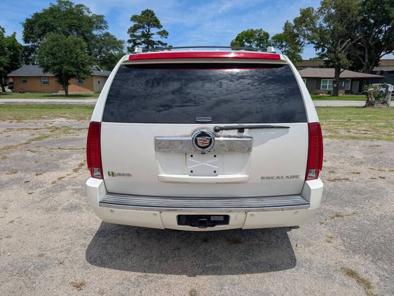 2012 Cadillac Escalade Hybrid