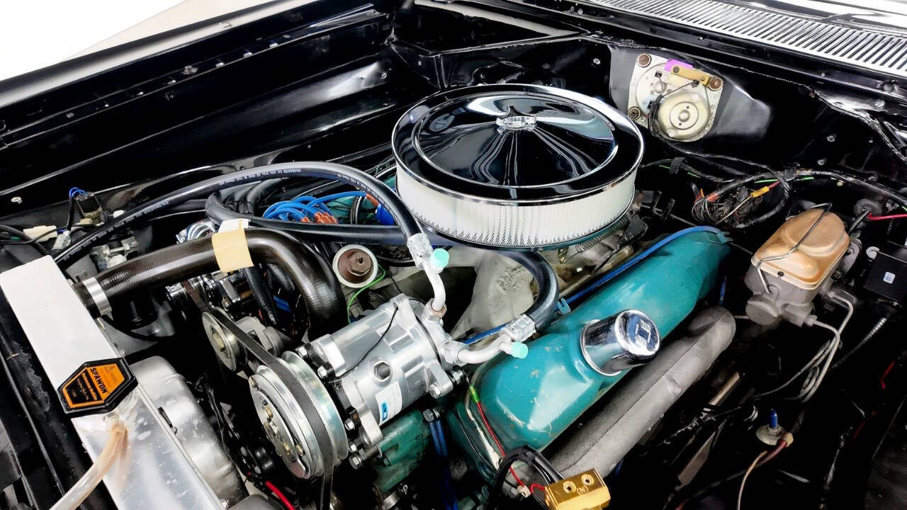 1968 Plymouth Valiant 77