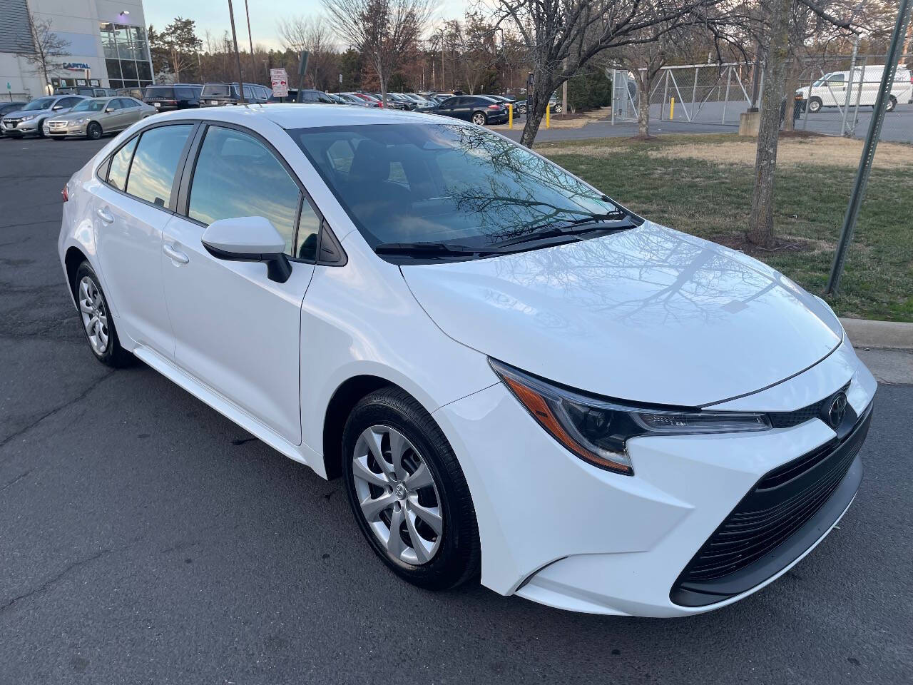 2025 Toyota Corolla LE FWD