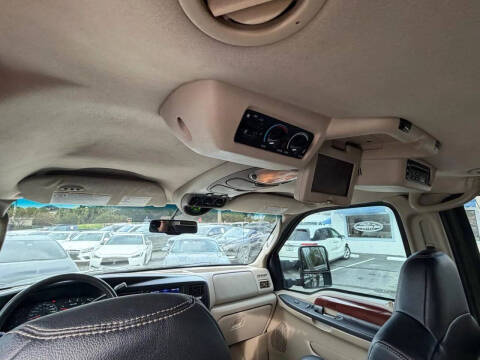 2005 Ford Excursion Eddie Bauer