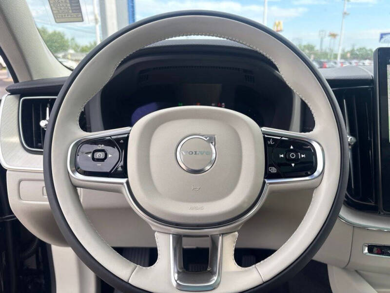 2026 Volvo XC60 T8 Ultra
