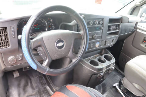 2015 Chevrolet Express 2500