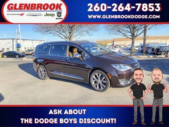 2017 Chrysler Pacifica for sale at Glenbrook Dodge Chrysler Jeep Ram and Fiat in Fort Wayne IN