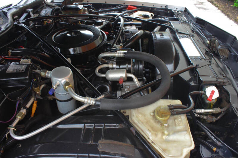 1990 Cadillac Brougham