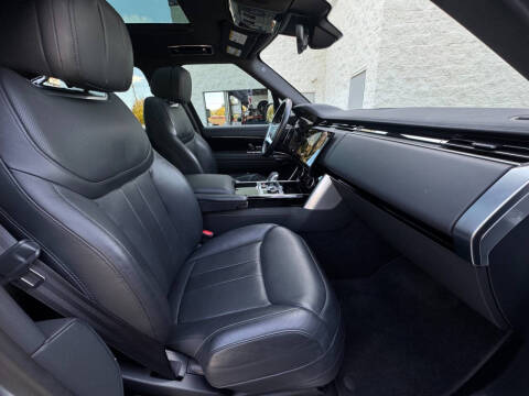 2023 Land Rover Range Rover P530 SE