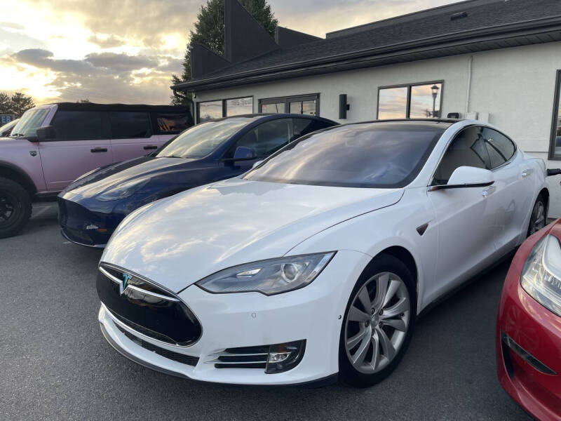 2014 Tesla Model S 85
