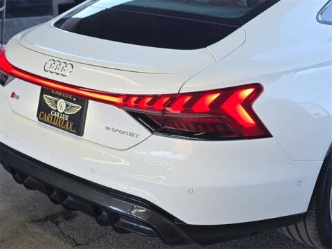 2022 Audi RS e-tron GT quattro