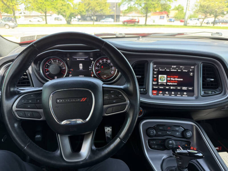 2020 Dodge Challenger SXT