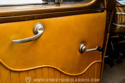 1940 Ford Deluxe