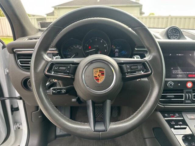 2023 Porsche Macan