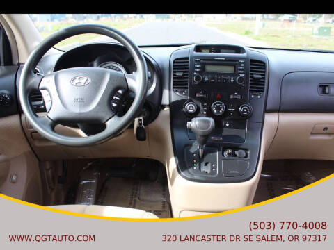 2007 Hyundai Entourage