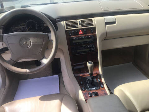 1998 Mercedes-Benz E-Class E 320