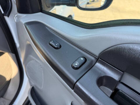 2005 Ford Excursion XLT