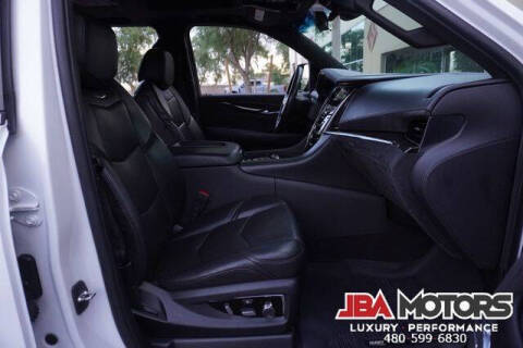 2020 Cadillac Escalade ESV Platinum