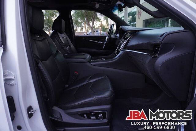 2020 Cadillac Escalade ESV Platinum