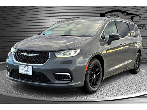 2021 Chrysler Pacifica Touring