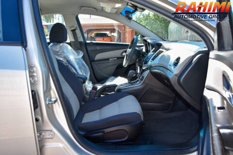2013 Chevrolet Cruze LS Auto