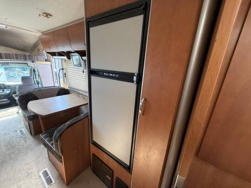 2007 Winnebago View