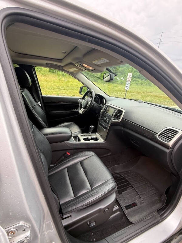 2011 Jeep Grand Cherokee Laredo