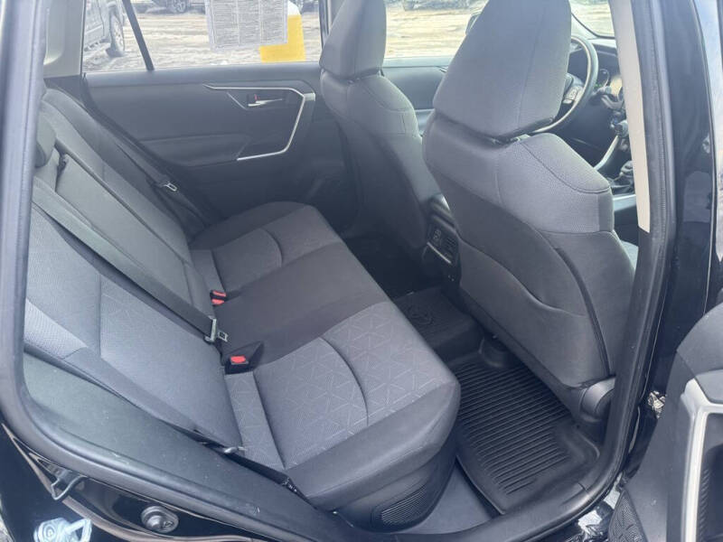 2019 Toyota RAV4 Hybrid XLE